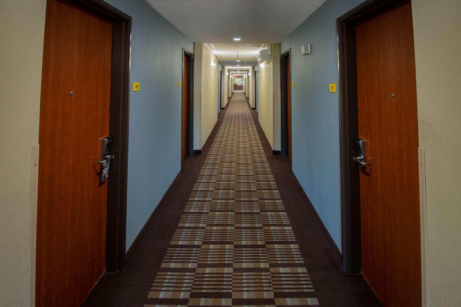 Surestay Plus Hotel By Best Western Owasso Tulsa North Екстер'єр фото
