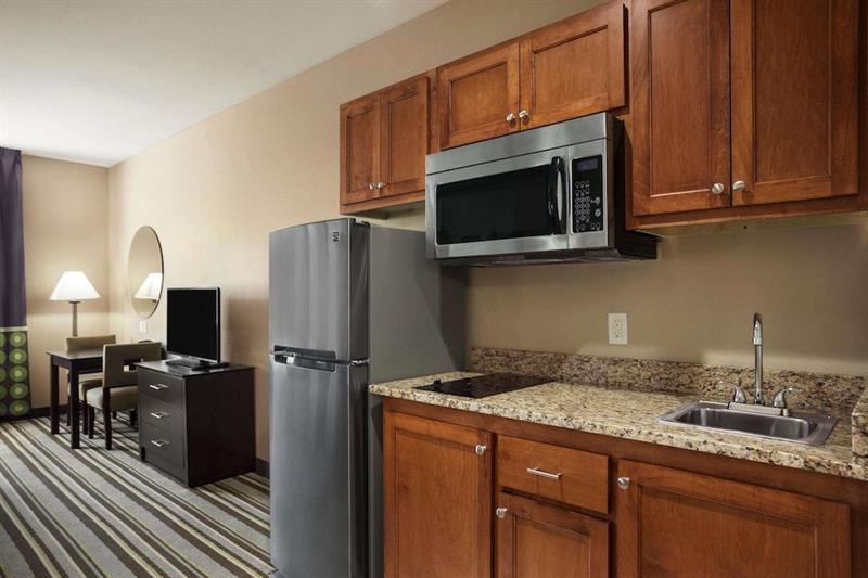 Surestay Plus Hotel By Best Western Owasso Tulsa North Екстер'єр фото