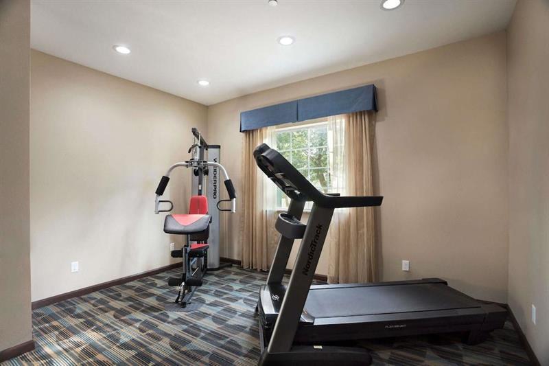 Surestay Plus Hotel By Best Western Owasso Tulsa North Екстер'єр фото
