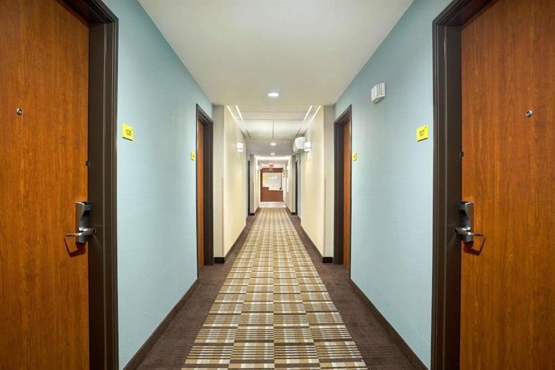 Surestay Plus Hotel By Best Western Owasso Tulsa North Екстер'єр фото